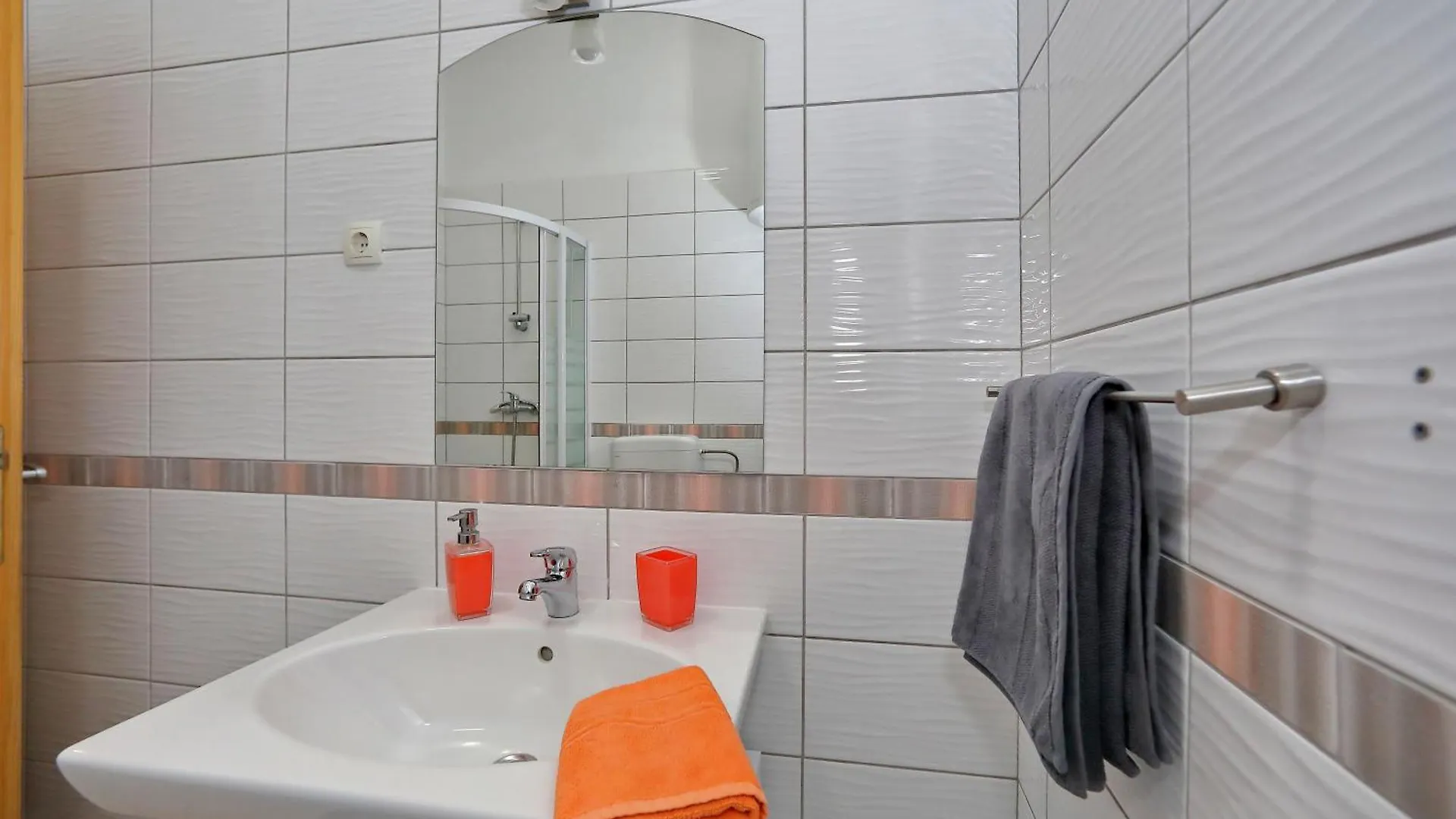 Apartmani Zara & Duje Bibinje Croatia