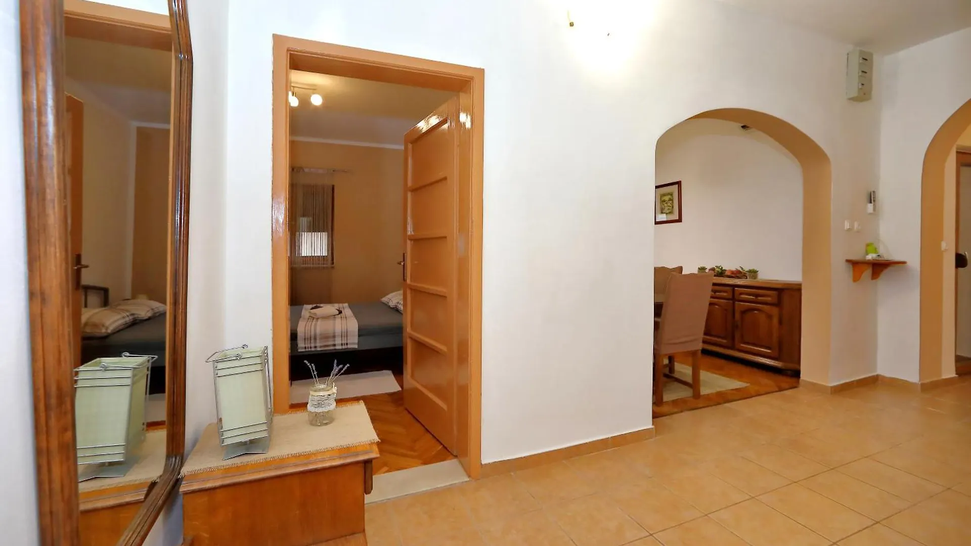 Apartmani Zara & Duje Bibinje Apartment